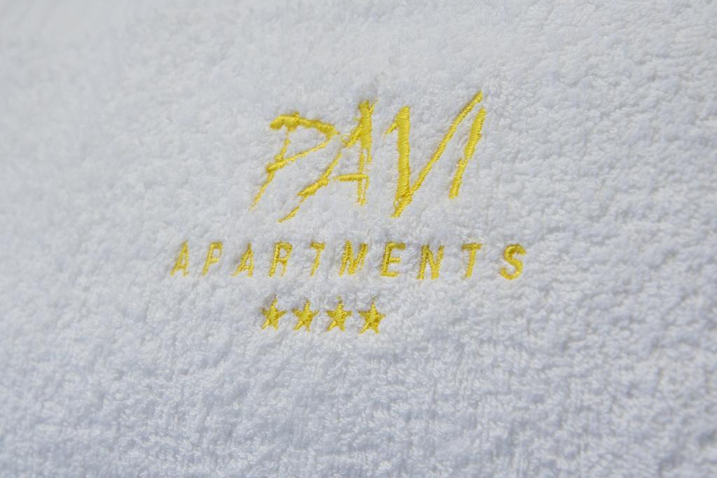 Pavi Apts Ljubljana - Private Rooftop Swimming Pool Номер фото